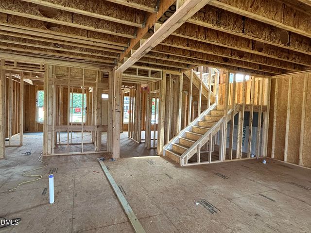 176 Sage Lane, Four Oaks, NC 27524