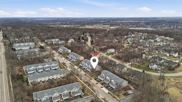 1313 Brookdale Drive, Carpentersville, IL 60110