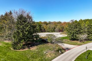 6330 Mayfield Lane, Zionsville, IN 46077