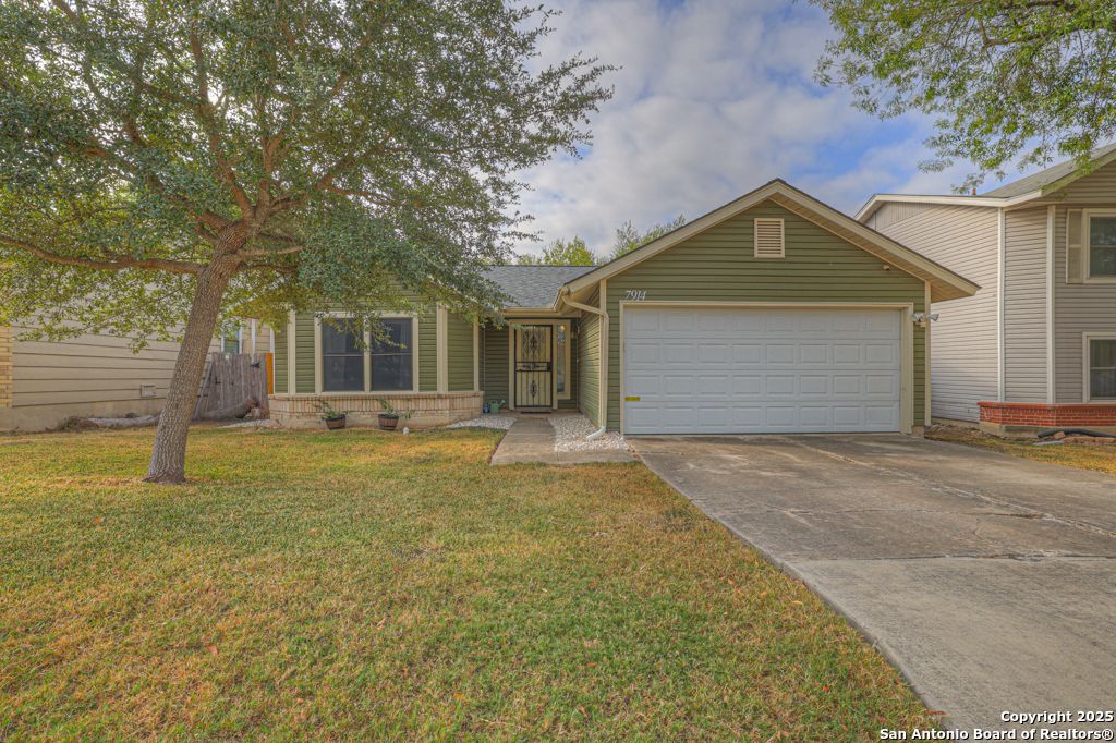 7914 Wayside, San Antonio, TX 78244