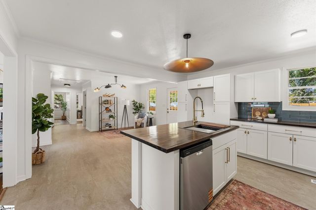 311 Blue Ridge Avenue, Belton, SC 29627