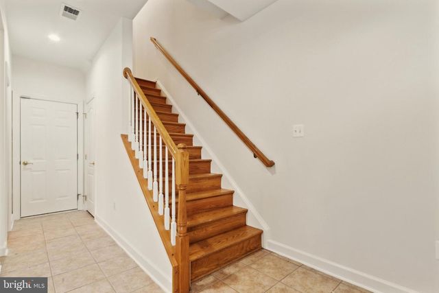 11833 WHITWORTH CANNON LN, Bristow, VA 20136