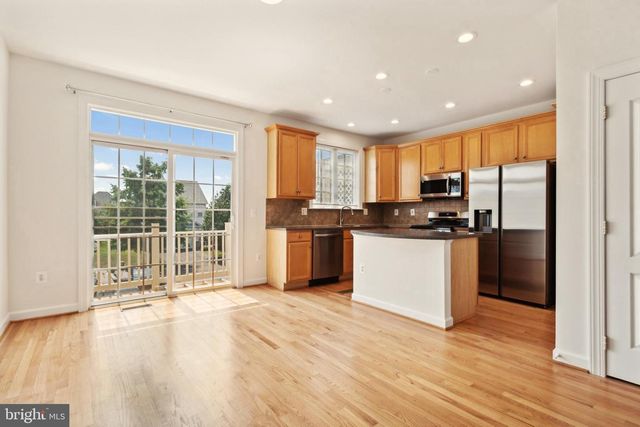 11833 WHITWORTH CANNON LN, Bristow, VA 20136