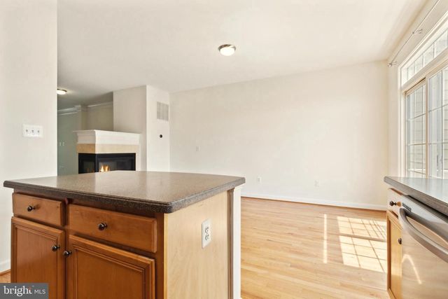11833 WHITWORTH CANNON LN, Bristow, VA 20136