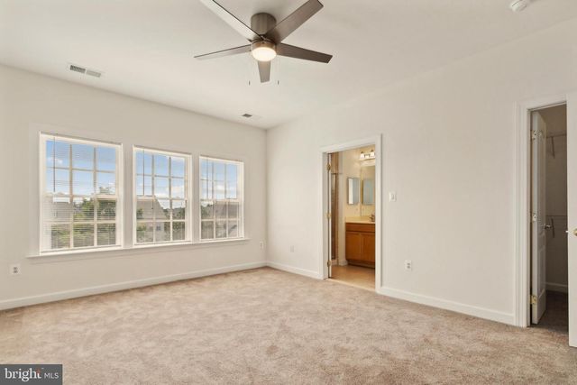 11833 WHITWORTH CANNON LN, Bristow, VA 20136