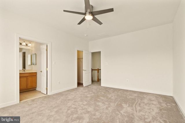 11833 WHITWORTH CANNON LN, Bristow, VA 20136