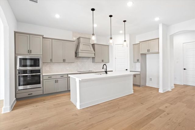 109 Brahman Street, Venus, TX 76084