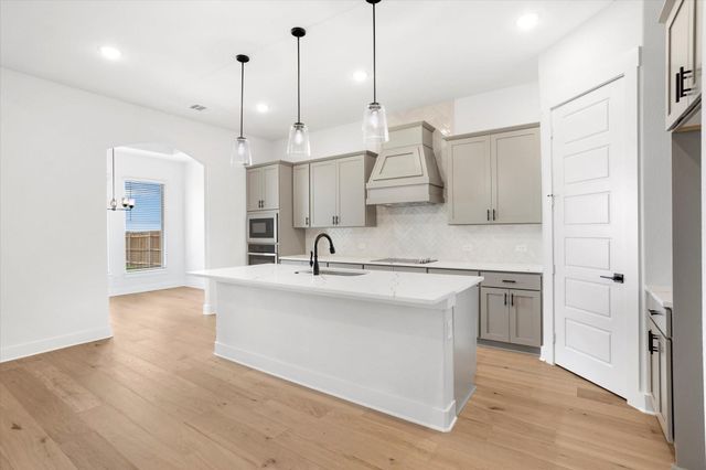 109 Brahman Street, Venus, TX 76084