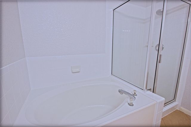 2722 Falling Forest Court, Richmond, TX 77406