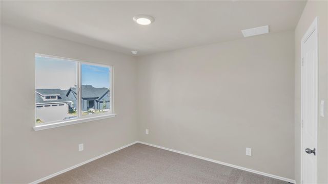 348 Ebbsfleet DR, Uhland, TX 78640