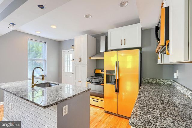 2440 DRUID PARK DR, Baltimore, MD 21215