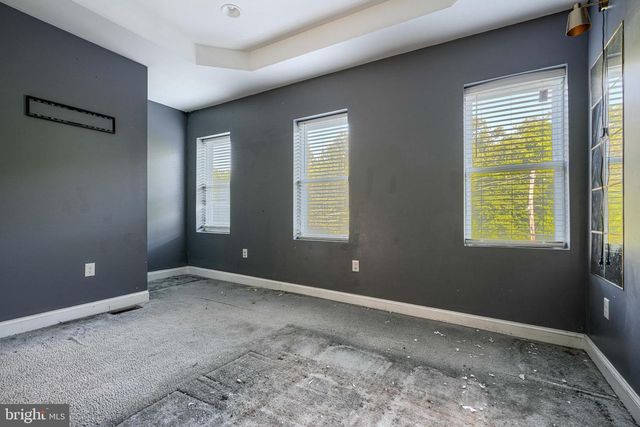 2440 DRUID PARK DR, Baltimore, MD 21215