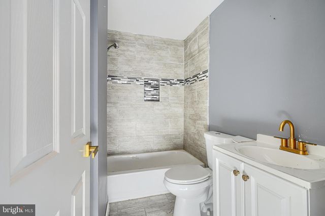 2440 DRUID PARK DR, Baltimore, MD 21215