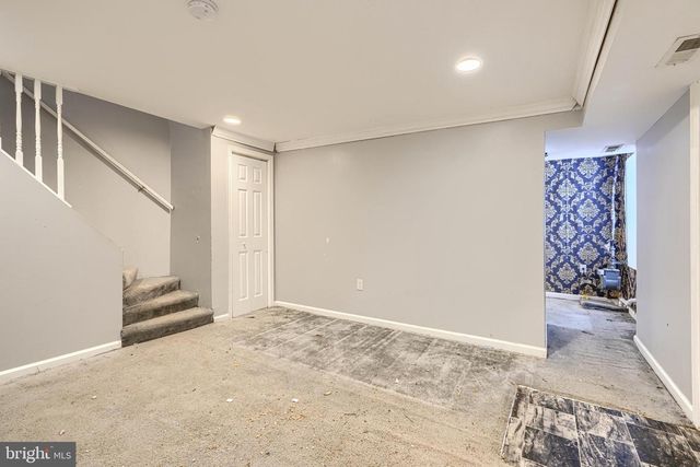 2440 DRUID PARK DR, Baltimore, MD 21215