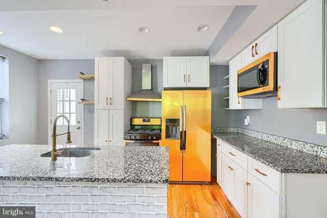 2440 DRUID PARK DR, Baltimore, MD 21215