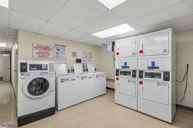 241 E Main St 2B, Bergenfield Boro, NJ 07621