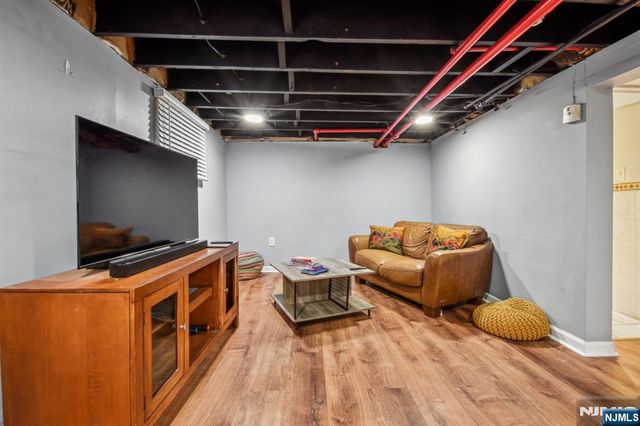 24 Willet Street, Bloomfield, NJ 07003