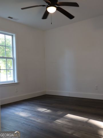 1204 New Doris Street, Dalton, GA 30721