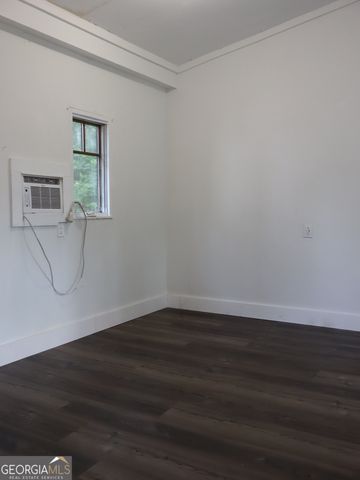 1204 New Doris Street, Dalton, GA 30721