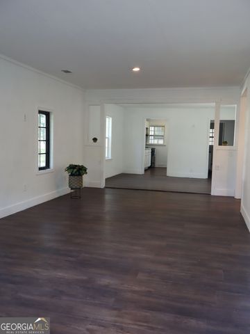 1204 New Doris Street, Dalton, GA 30721