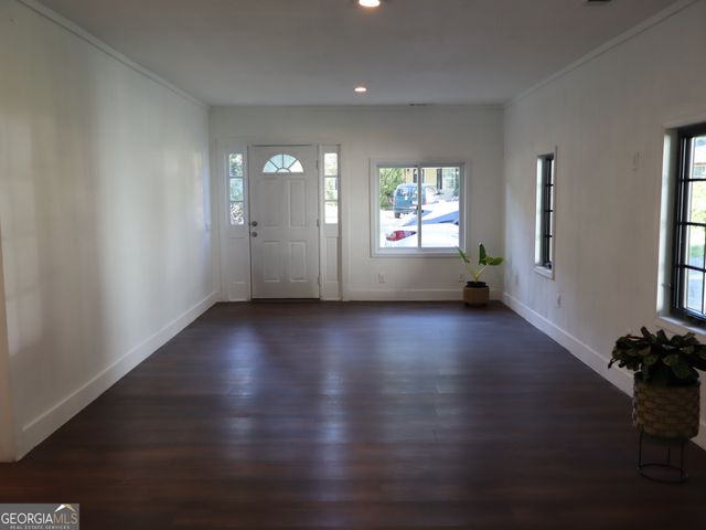 1204 New Doris Street, Dalton, GA 30721