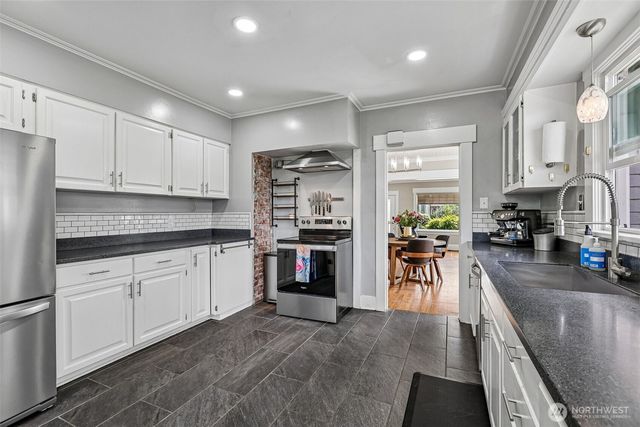721 Laurel Drive, Everett, WA 98201