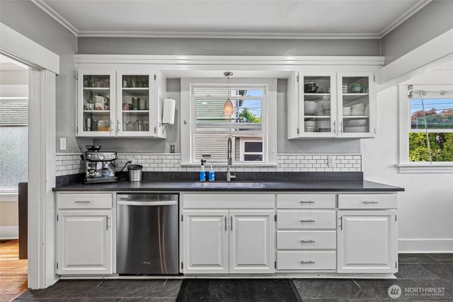721 Laurel Drive, Everett, WA 98201