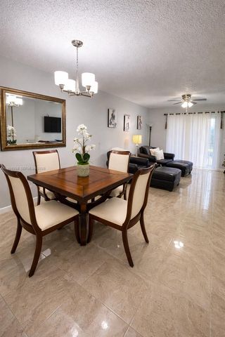 7269 Golf Colony Ct 202, Lake Worth, FL 33467