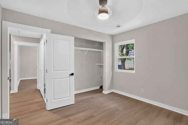 882 Tanner Dr, Scottdale, GA 30079