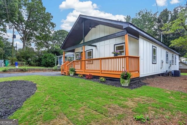 882 Tanner Dr, Scottdale, GA 30079
