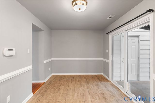 126 Arlington Sq, Ashland, VA 23005