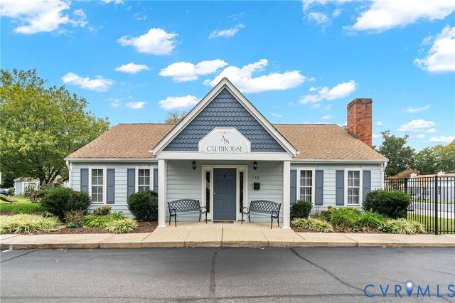 126 Arlington Sq, Ashland, VA 23005