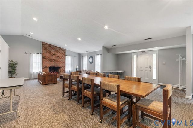 126 Arlington Sq, Ashland, VA 23005