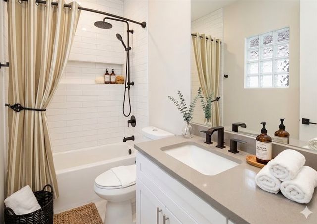 293 Estates Circle, College Station, TX 77840