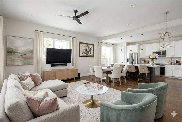 293 Estates Circle, College Station, TX 77840