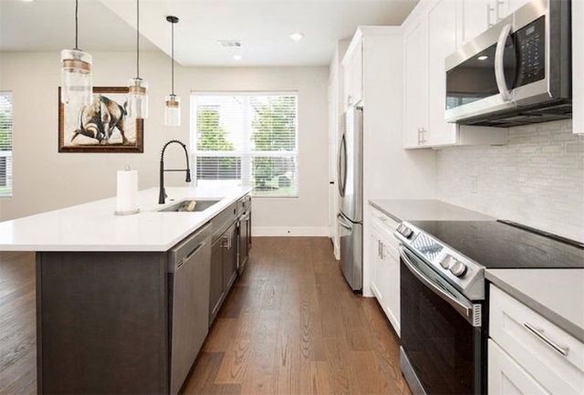 293 Estates Circle, College Station, TX 77840