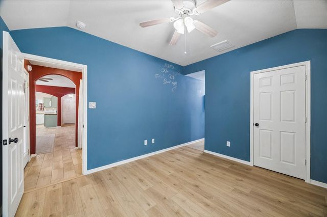 21110 Wortham Oaks Drive, Humble, TX 77338