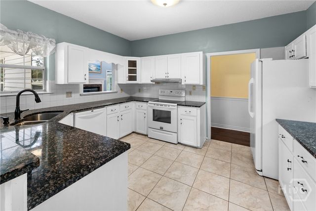 115 Magnolia Marsh Drive, Richmond Hill, GA 31324
