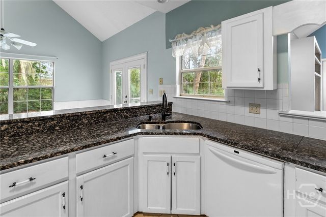 115 Magnolia Marsh Drive, Richmond Hill, GA 31324