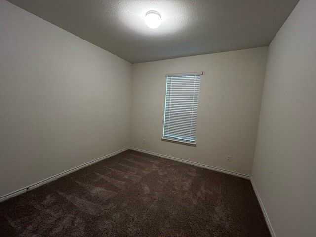 945 Brock Drive, Aubrey, TX 76227