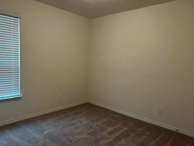945 Brock Drive, Aubrey, TX 76227