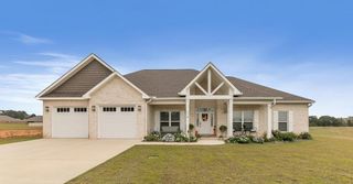 116 Heritage Way, Headland, AL 36345