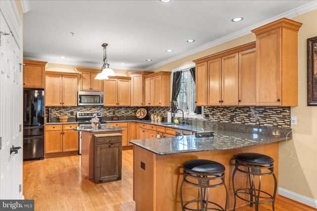 659 DOWNHILL DR, Westminster, MD 21157