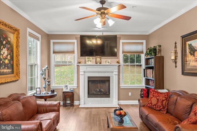 659 DOWNHILL DR, Westminster, MD 21157