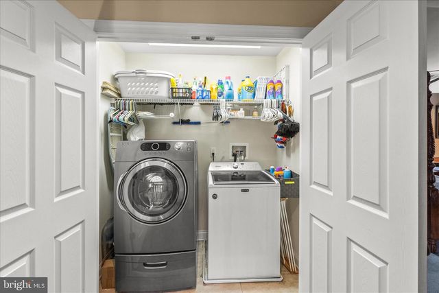 659 DOWNHILL DR, Westminster, MD 21157