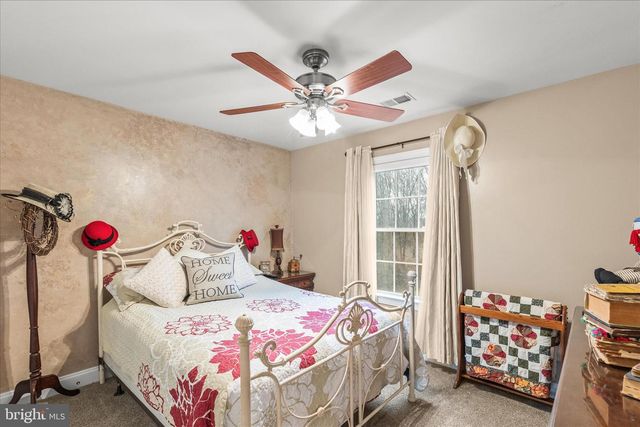 659 DOWNHILL DR, Westminster, MD 21157