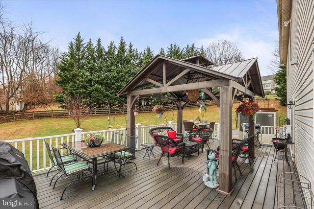 659 DOWNHILL DR, Westminster, MD 21157