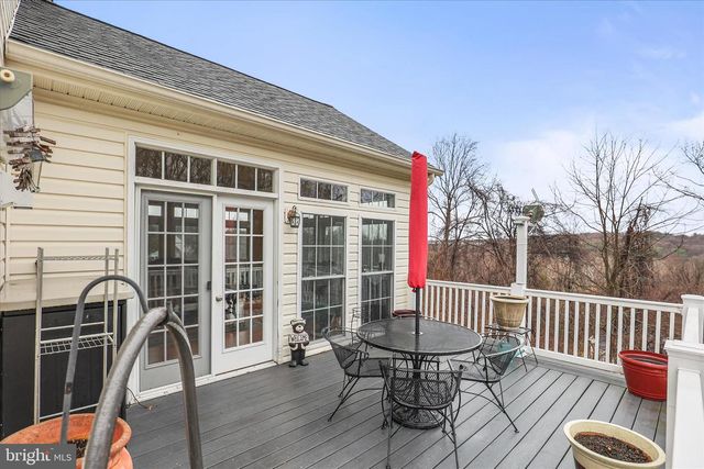 659 DOWNHILL DR, Westminster, MD 21157