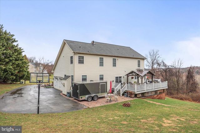 659 DOWNHILL DR, Westminster, MD 21157