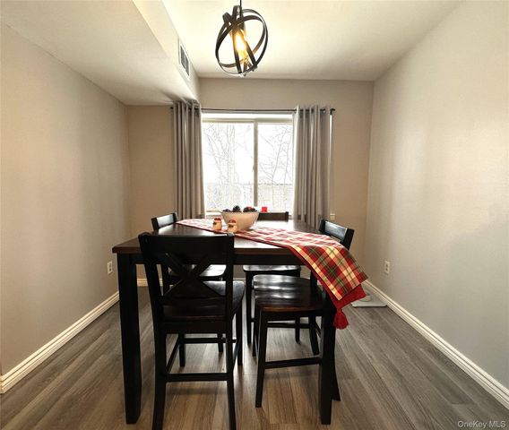 26 Cooper 510, Poughkeepsie, NY 12603